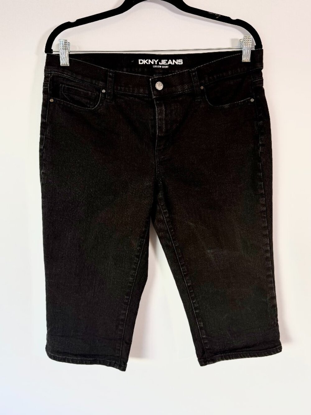 DKNY Women's Ludlow Black Denim Shorts - Bermuda Length - Size 10